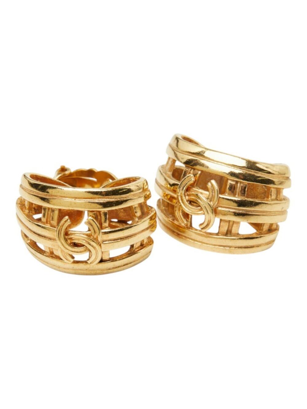 Chanel Cc Logo Clip-On Earrings Metal #371574C59B